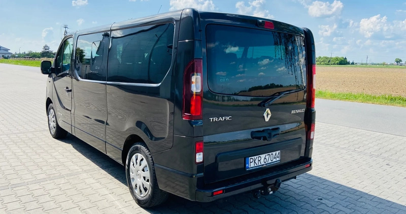 Renault Trafic cena 82900 przebieg: 90016, rok produkcji 2017 z Jarocin małe 277